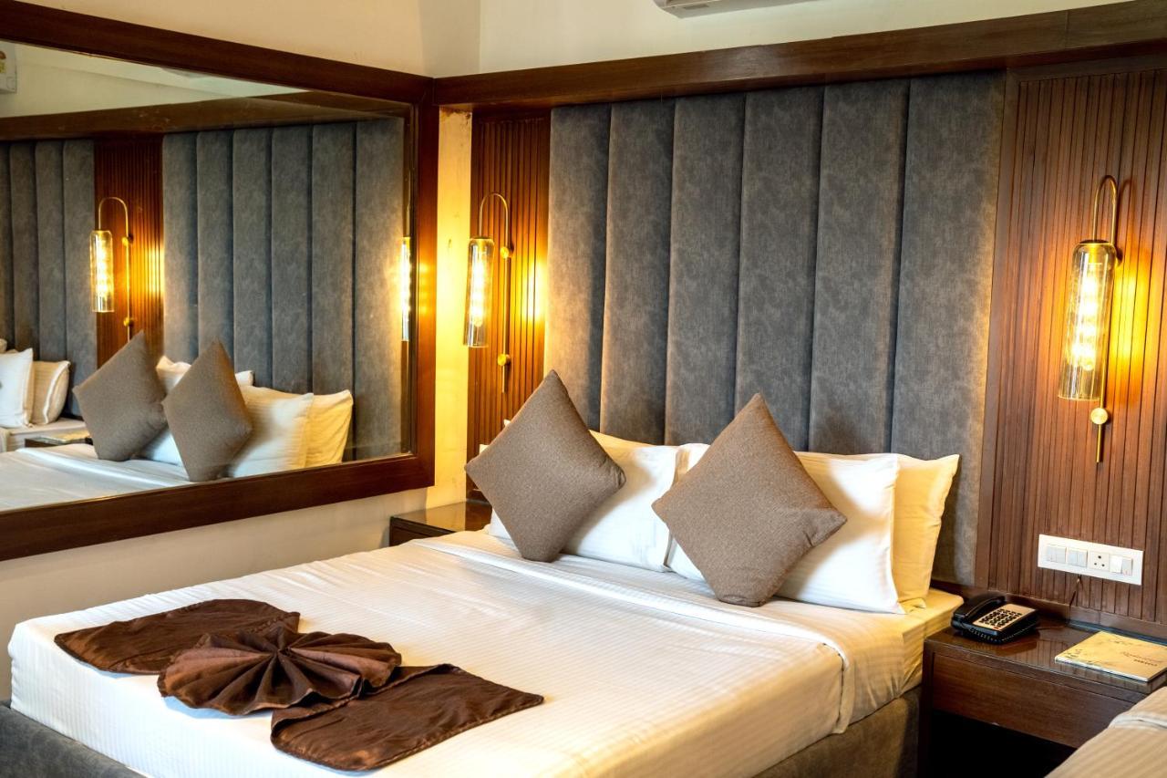Redwood Resort Panchkula Eksteriør bilde